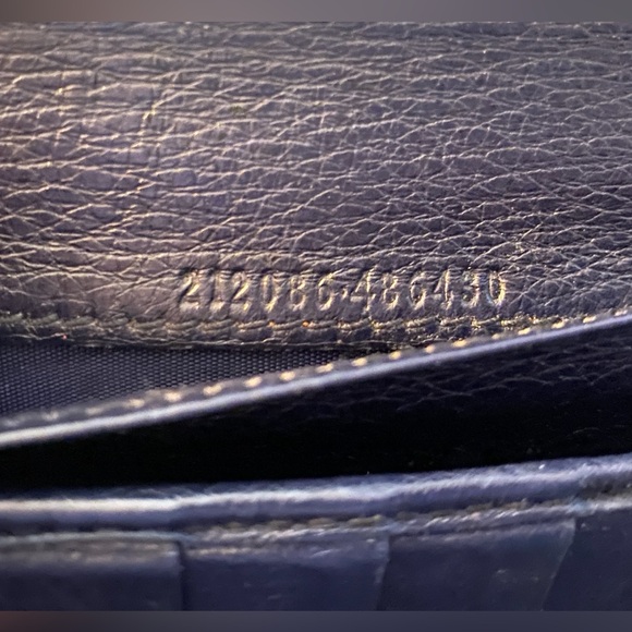 Gucci Vintage, Rare Navy Leather Wallet EUC w/ COA! - Picture 13 of 14
